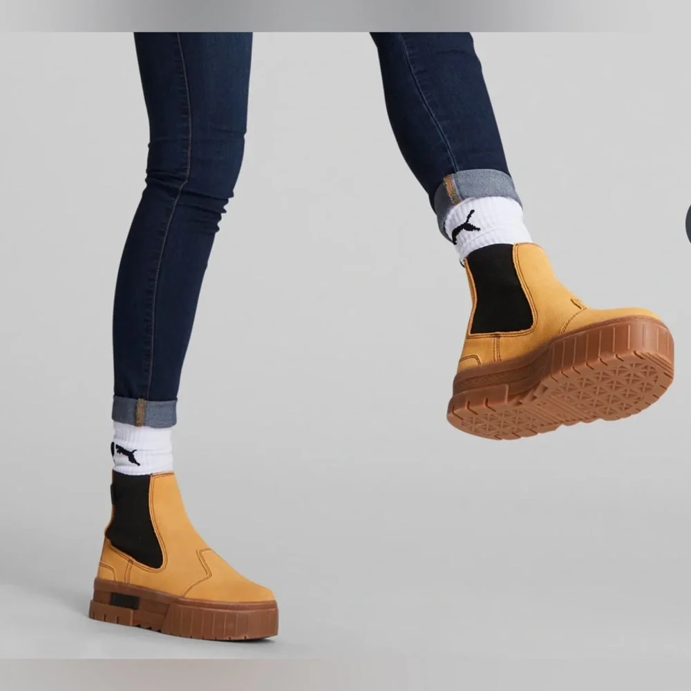 NIB Puma Mayze Chelsea Suede Boots size 7 - Picture 9 of 11